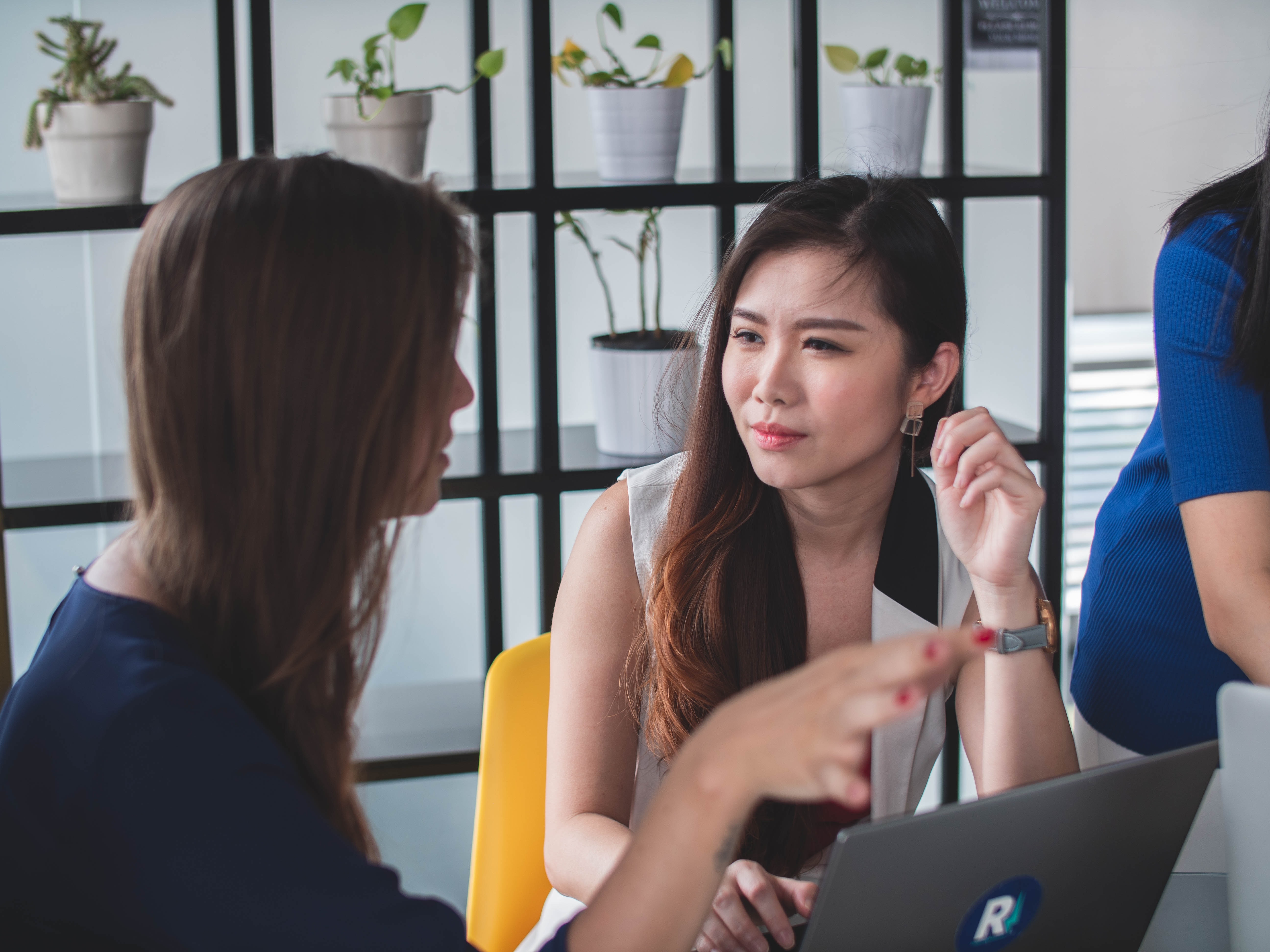two women in consultation